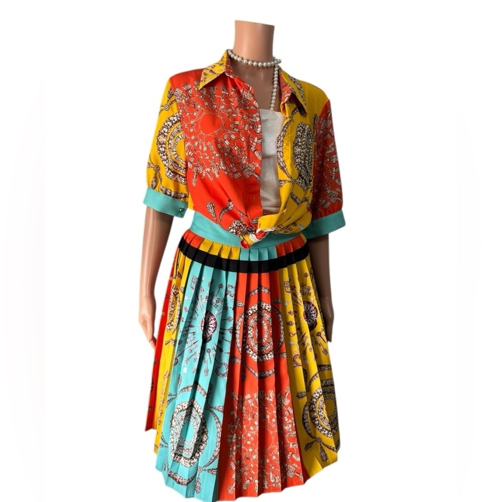 Lorensa Mixed Pleaded Panel Midi Skirt Set - Picture 1 of 12